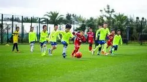 明星素颜惊变！贾玲皱纹明显，宋轶油光闪烁，蔡明僵硬形象颠覆